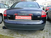 Audi A6 2.4 (100)